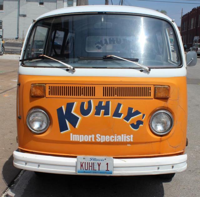 1974 Volkswagen Bus/Vanagon
