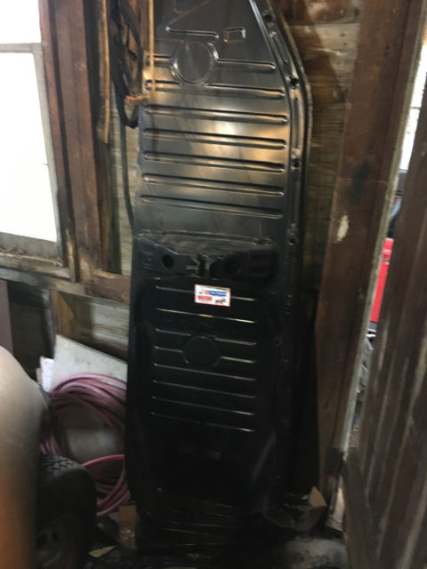 1974 gold Volkswagen Beetle - Classic Convertible