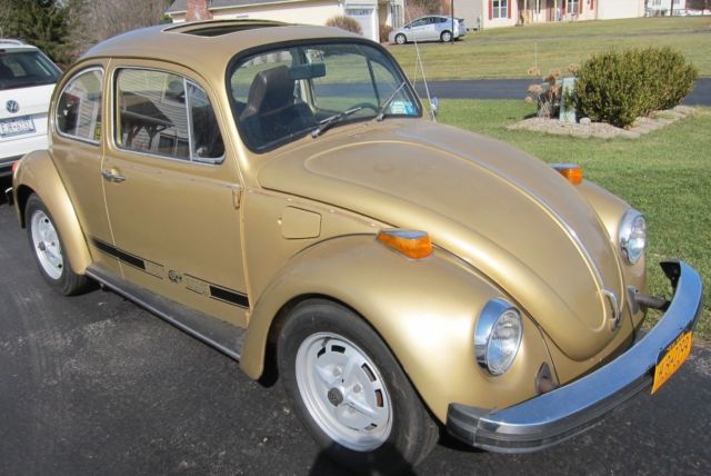 1974 Gold Volkswagen Beetle - Classic