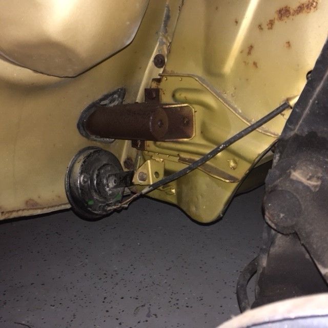 1974 Gold Volkswagen Beetle - Classic