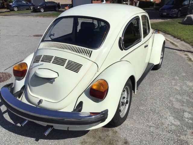 1974 White Volkswagen Beetle - Classic Coupe