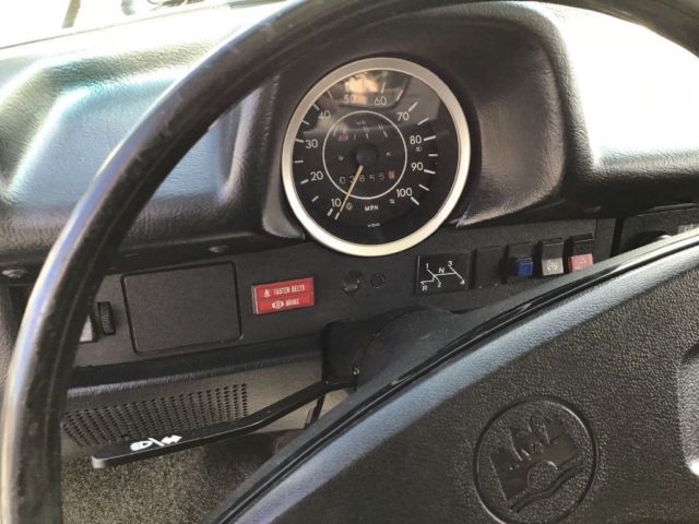 1974 White Volkswagen Beetle - Classic Coupe