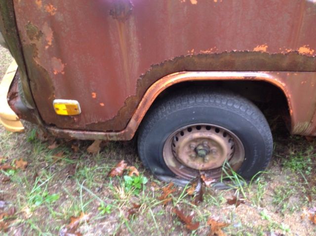 1974 Brown Volkswagen Bus/Vanagon Bus