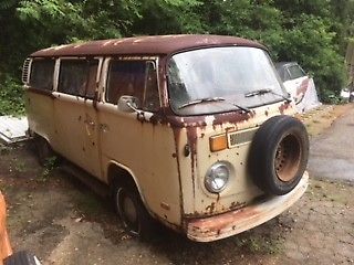 1974 Volkswagen Bus/Vanagon