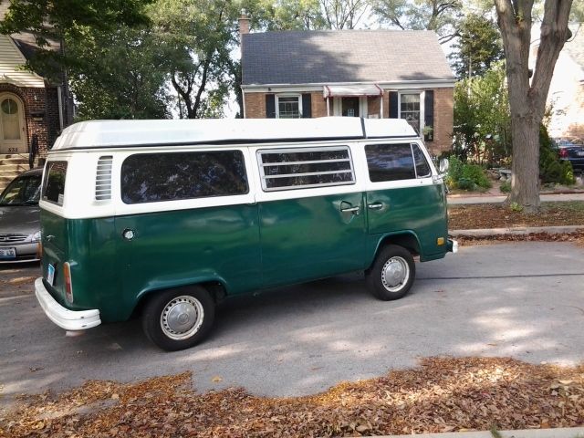 1974 Volkswagen Bus/Vanagon Van Camper