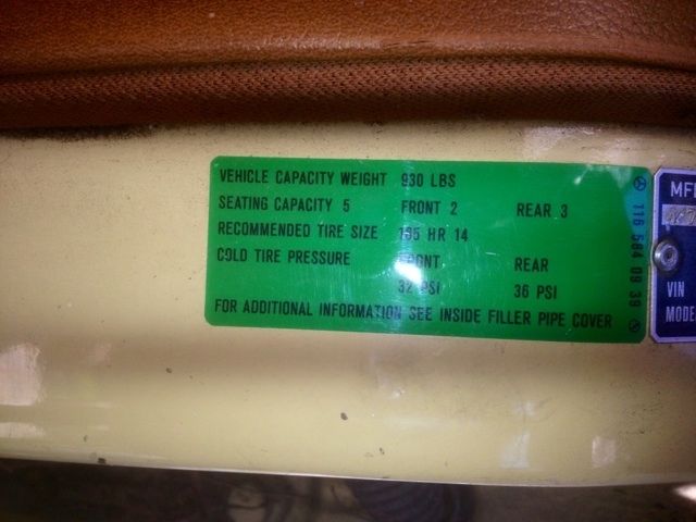 1975 YELLOW Mercedes-Benz S-Class Sedan