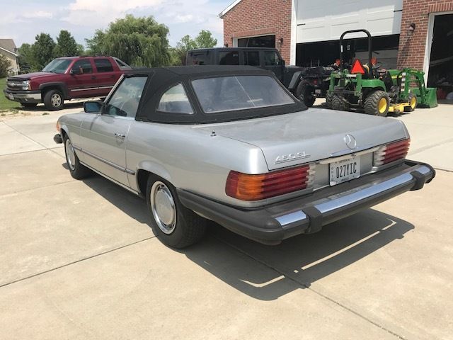 1975 Silver Mercedes-Benz SL-Class Convertible