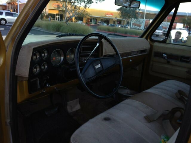 1975 GMC Sierra 1500 Standard Cab Pickup