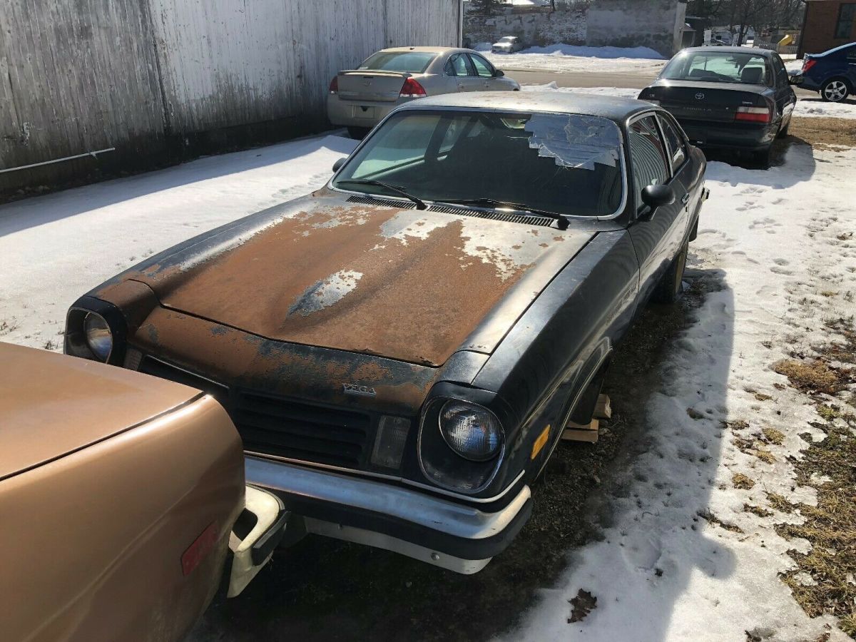 1975 Black Chevrolet VEGAS Hatchback