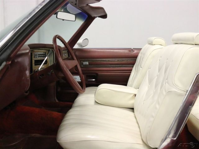 1975 White Pontiac Grand Ville