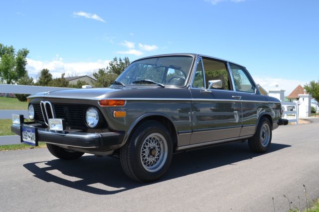 1975 Anthrazitgrau - Charcoal Metallic BMW 2002 Sedan