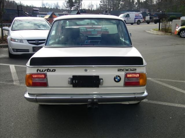 1975 White BMW 3-Series