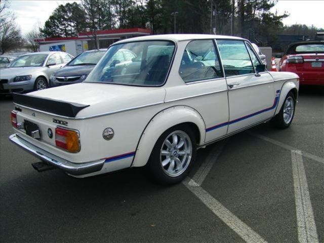 1975 White BMW 3-Series