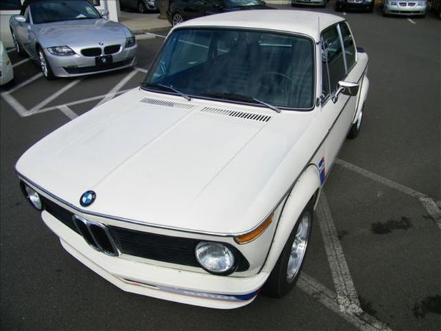 1975 White BMW 3-Series