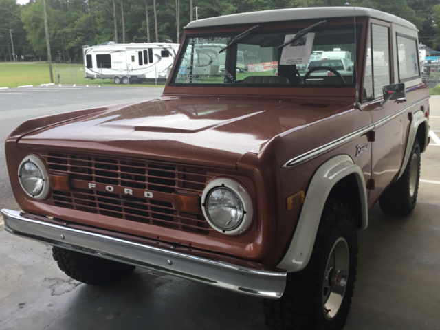 1975 Copper Ford Bronco SUV