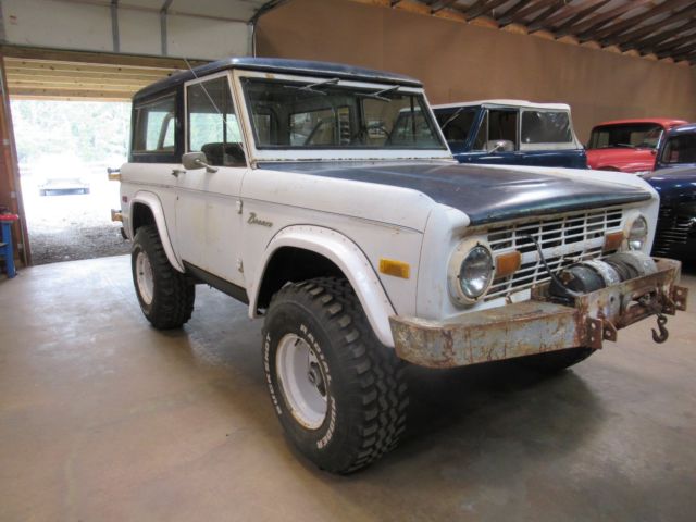 1975 Gray Ford Bronco