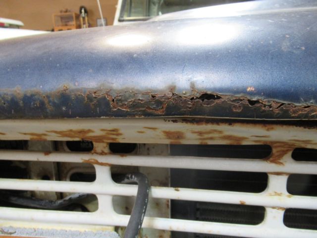 1975 Gray Ford Bronco