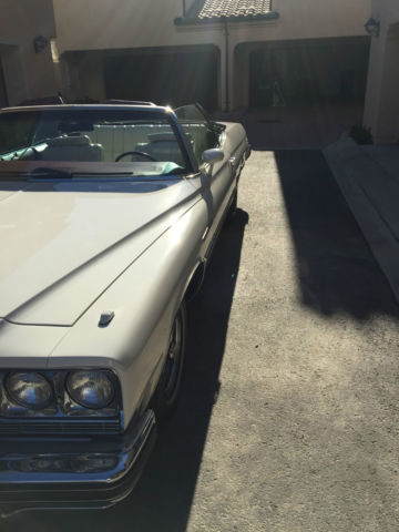 1975 White Buick LeSabre Convertible