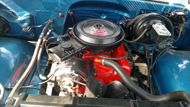 1975 Blue Chevrolet C-10 Standard Cab Pickup