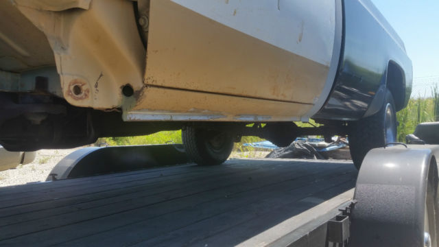 1975 Blue Chevrolet C-10 Standard Cab Pickup