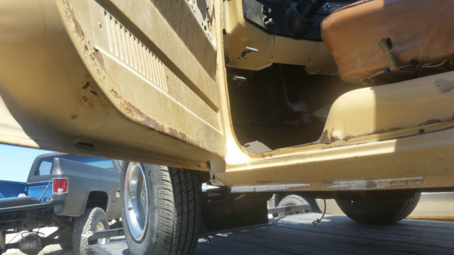 1975 Blue Chevrolet C-10 Standard Cab Pickup