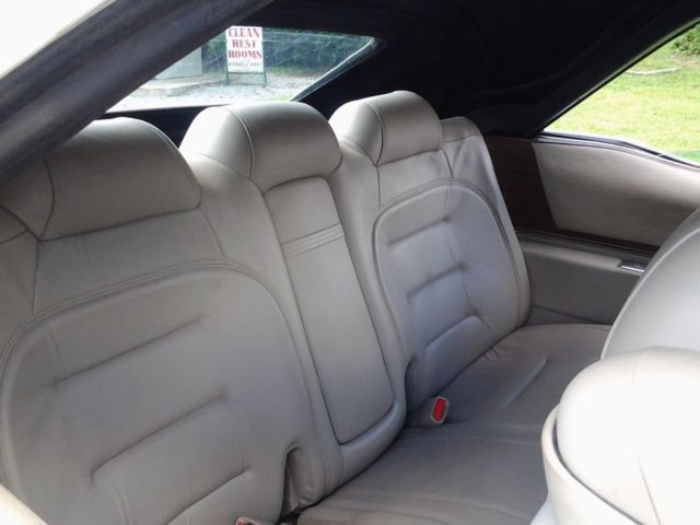 1975 White Cadillac Eldorado Convertible