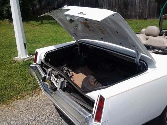 1975 White Cadillac Eldorado Convertible