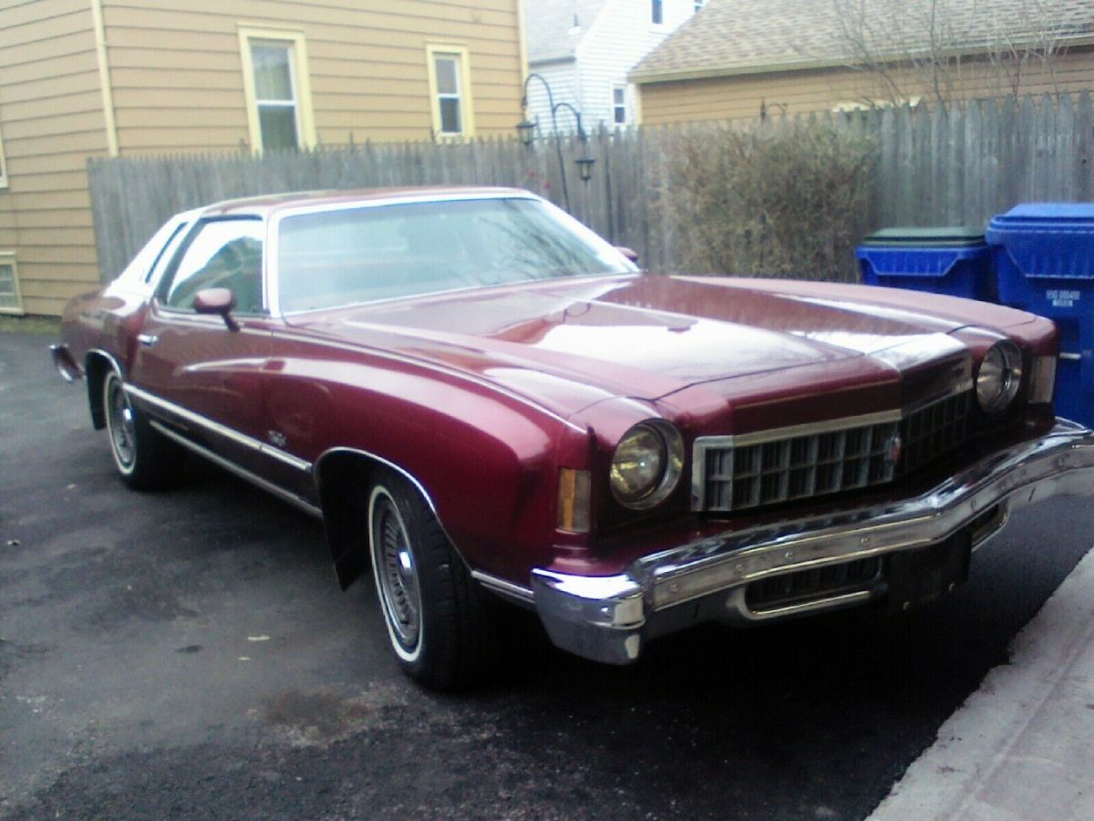 1975 Red Chevrolet Monte Carlo Coupe