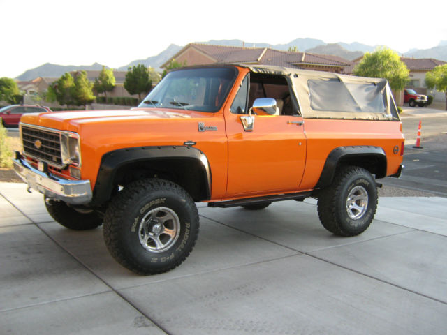 1975 Orange Chevrolet Blazer SUV