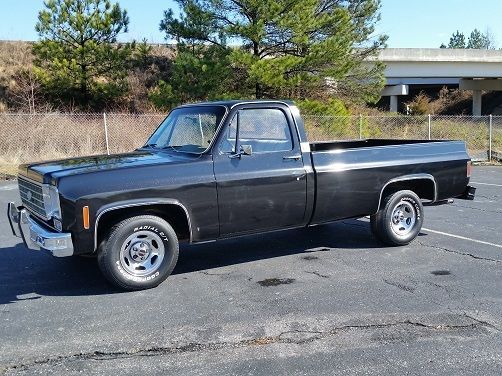 1975 Black Chevrolet C-10 --