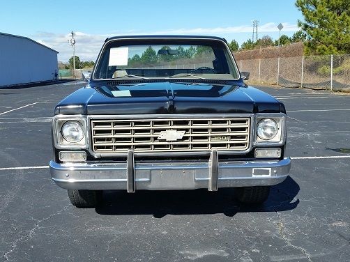 1975 Black Chevrolet C-10 --