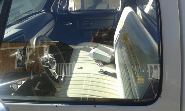 1975 WHITE/YELLOW Chevrolet C-10