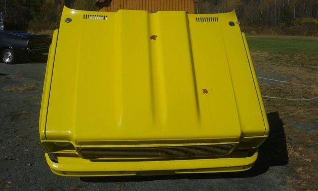 1975 WHITE/YELLOW Chevrolet C-10