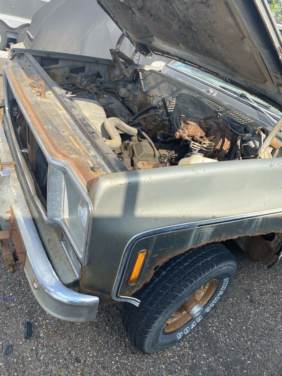 1975 Green Chevrolet C10/K10 Pickup