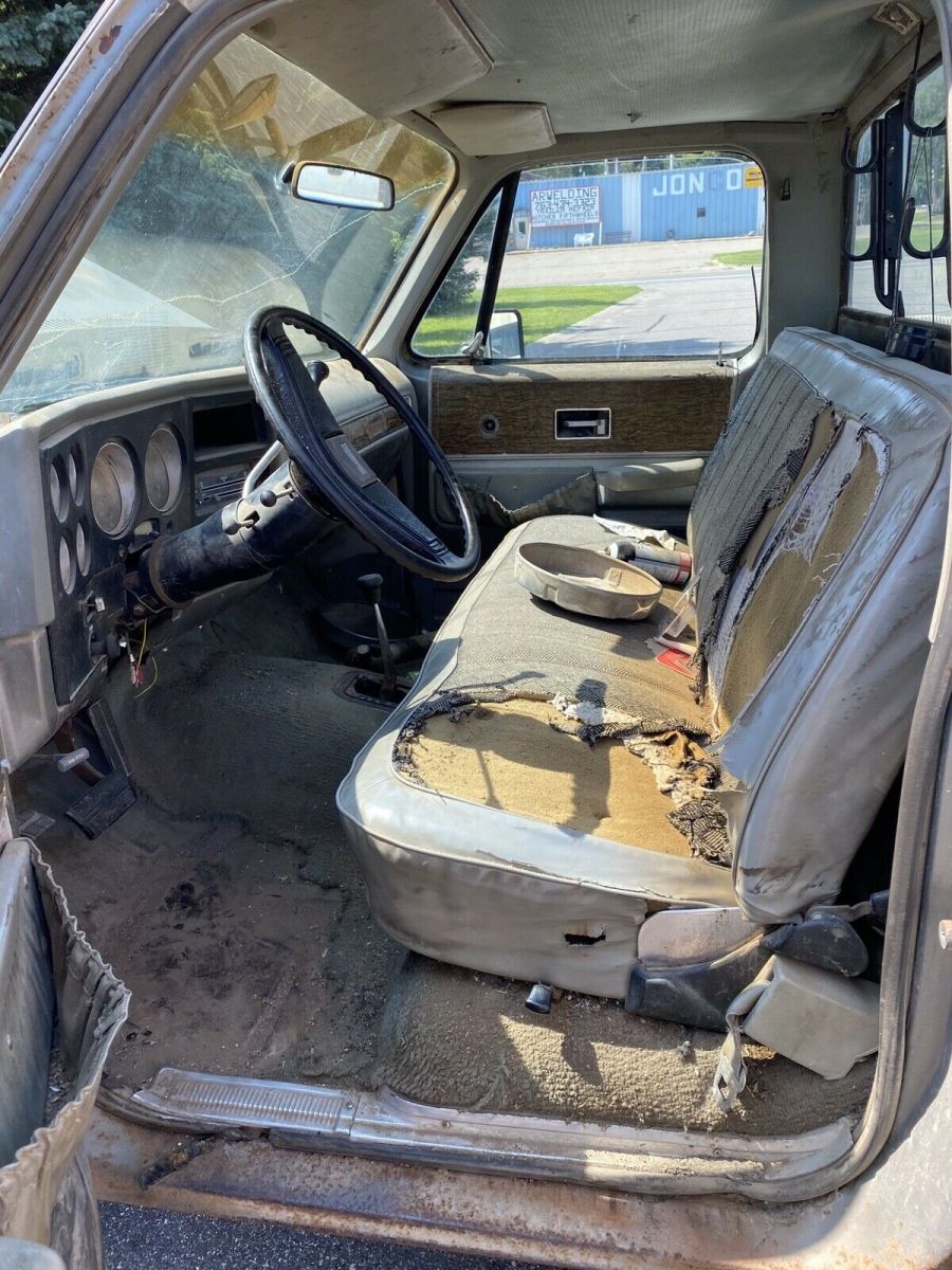 1975 Green Chevrolet C10/K10 Pickup