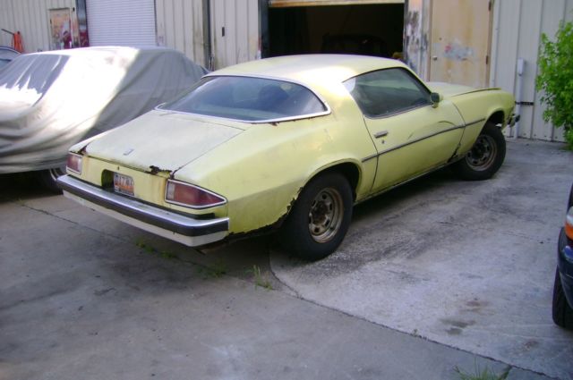 1975 YELLOW Chevrolet Camaro Coupe
