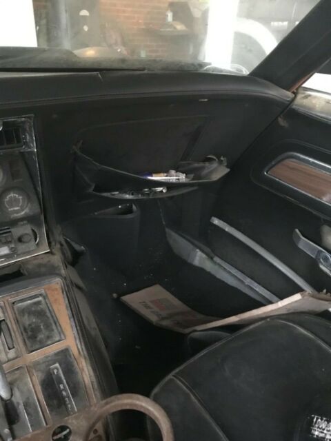 1975 Black Chevrolet Corvette T Top