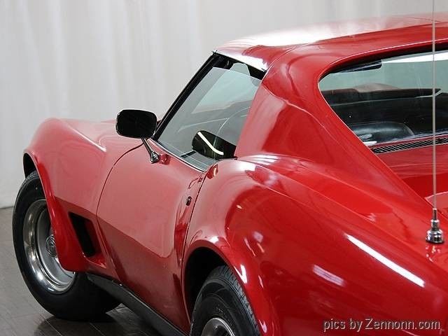 1975 Red Chevrolet Corvette Coupe