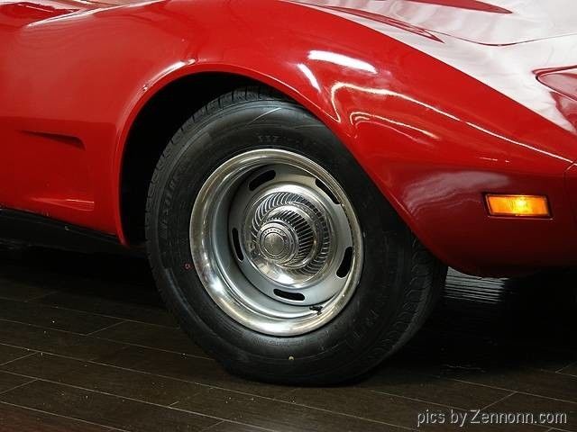 1975 Red Chevrolet Corvette Coupe