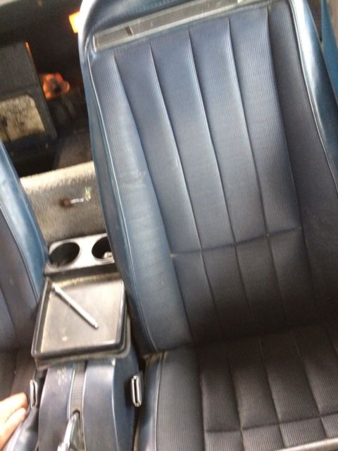 1975 Blue Chevrolet Corvette