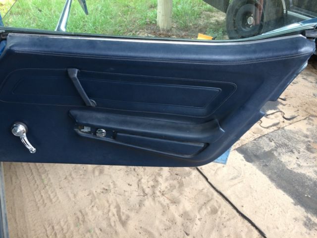 1975 Blue Chevrolet Corvette