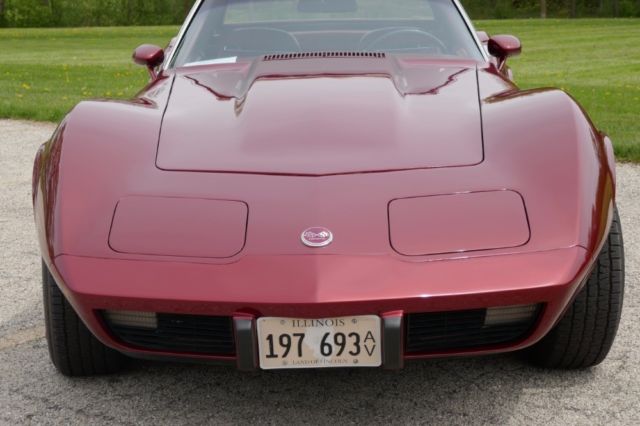 1975 Burgundy Chevrolet Corvette Convertible