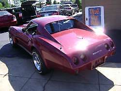 1975 Burgundy Chevrolet Corvette