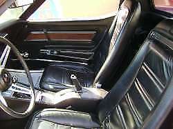 1975 Burgundy Chevrolet Corvette