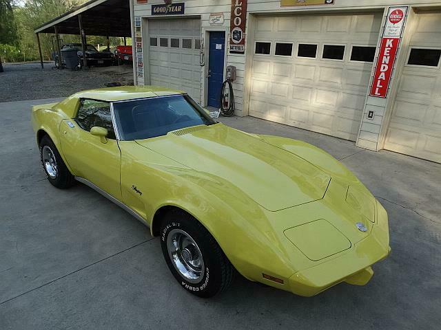 1975 Yellow Chevrolet Corvette T TOP