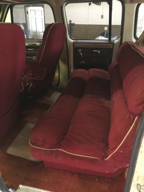 1975 Chevrolet Suburban