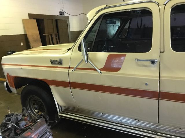 1975 Chevrolet Suburban