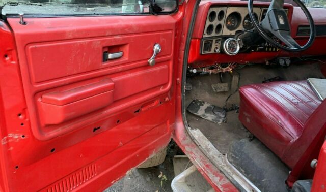 1975 Orange Chevrolet C/K Pickup 3500 Standard Cab Pickup