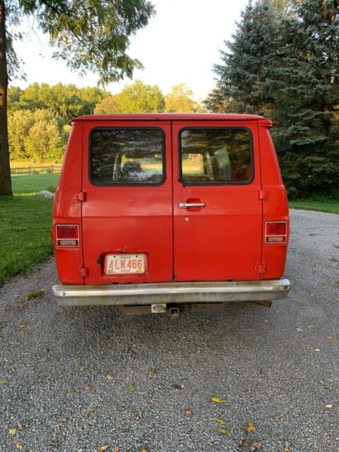 1975 Red Chevrolet CG10 Van Camper