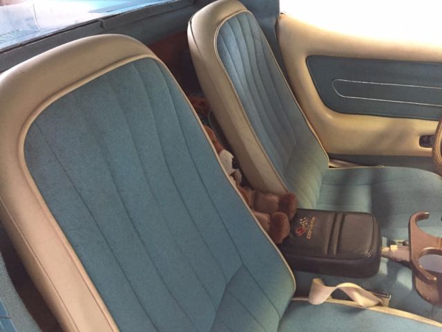 1975 Blue Chevrolet Corvette Coupe